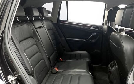 Volkswagen Tiguan II, 2022 год, 3 677 432 рублей, 6 фотография