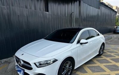 Mercedes-Benz A-Класс, 2021 год, 1 700 000 рублей, 1 фотография