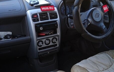 Nissan Cube II, 2001 год, 180 000 рублей, 1 фотография