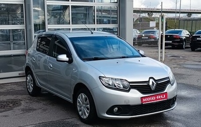 Renault Sandero II рестайлинг, 2017 год, 802 000 рублей, 1 фотография