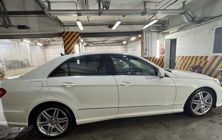 Mercedes-Benz E-Класс, 2010 год, 2 700 000 рублей, 8 фотография