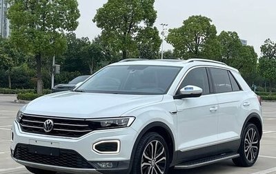 Volkswagen T-Roc I, 2021 год, 1 420 007 рублей, 1 фотография