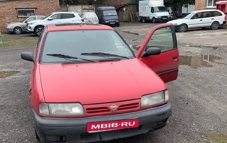 Nissan Primera II рестайлинг, 1991 год, 150 000 рублей, 1 фотография