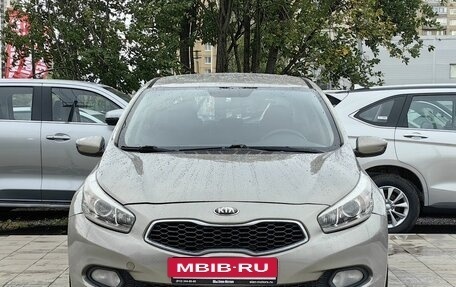 KIA cee'd III, 2013 год, 599 000 рублей, 2 фотография