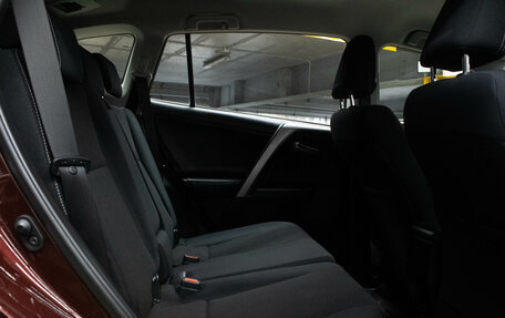 Toyota RAV4, 2017 год, 2 249 000 рублей, 14 фотография