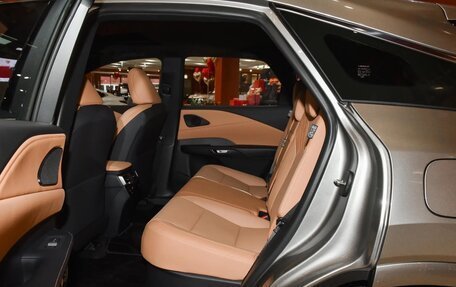 Lexus RX IV рестайлинг, 2025 год, 7 690 001 рублей, 15 фотография
