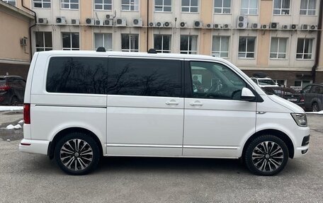 Volkswagen Multivan T6 рестайлинг, 2019 год, 4 000 000 рублей, 7 фотография