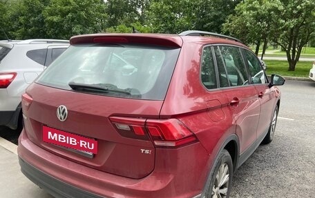 Volkswagen Tiguan II, 2017 год, 1 790 000 рублей, 2 фотография