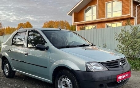 Renault Logan I, 2009 год, 395 000 рублей, 1 фотография