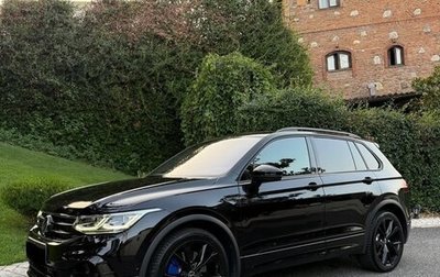 Volkswagen Tiguan II, 2022 год, 3 150 000 рублей, 1 фотография