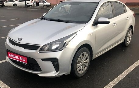 KIA Rio IV, 2018 год, 1 150 000 рублей, 1 фотография