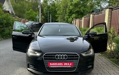 Audi A4, 2015 год, 1 650 000 рублей, 12 фотография