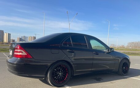 Mercedes-Benz C-Класс, 2006 год, 700 000 рублей, 2 фотография