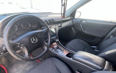 Mercedes-Benz C-Класс, 2006 год, 700 000 рублей, 9 фотография