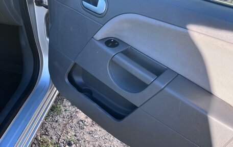 Ford Fiesta, 2002 год, 340 000 рублей, 21 фотография