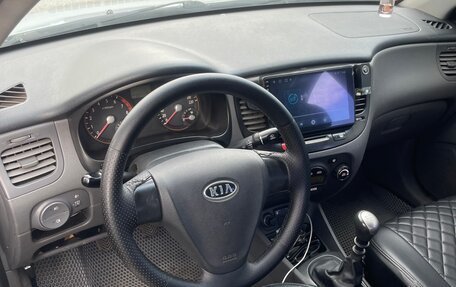 KIA Rio II, 2007 год, 380 000 рублей, 6 фотография