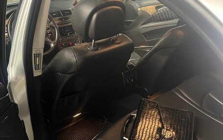 Mercedes-Benz E-Класс, 2007 год, 1 300 000 рублей, 6 фотография