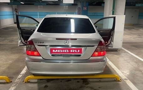 Mercedes-Benz E-Класс, 2007 год, 1 300 000 рублей, 7 фотография