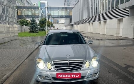 Mercedes-Benz E-Класс, 2007 год, 1 300 000 рублей, 13 фотография