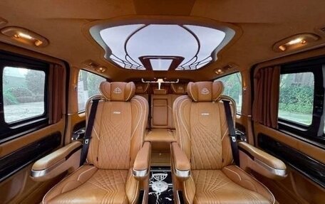 Mercedes-Benz V-Класс, 2021 год, 7 500 000 рублей, 3 фотография