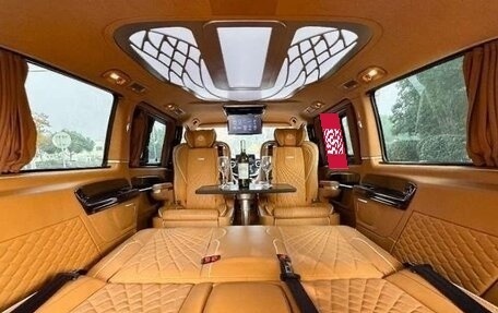 Mercedes-Benz V-Класс, 2021 год, 7 500 000 рублей, 7 фотография