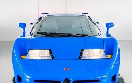 Bugatti EB 110, 1994 год, 480 000 000 рублей, 2 фотография