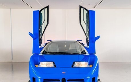 Bugatti EB 110, 1994 год, 480 000 000 рублей, 4 фотография