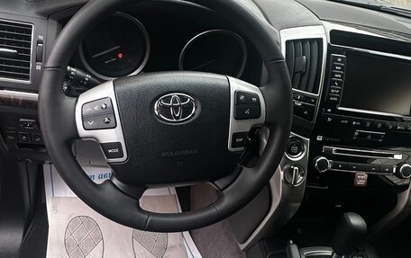 Toyota Land Cruiser 200, 2012 год, 4 000 000 рублей, 13 фотография