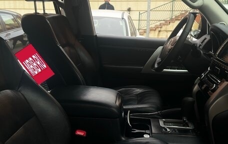 Toyota Land Cruiser 200, 2012 год, 4 000 000 рублей, 9 фотография