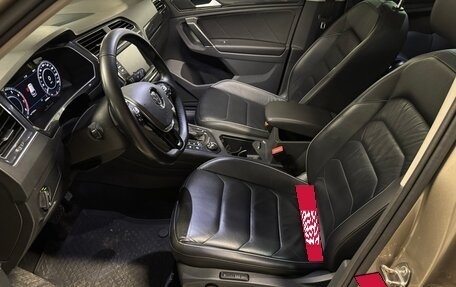 Volkswagen Tiguan II, 2017 год, 2 000 000 рублей, 11 фотография