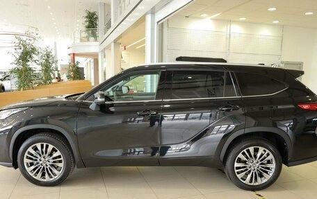 Toyota Highlander, 2025 год, 6 100 000 рублей, 8 фотография