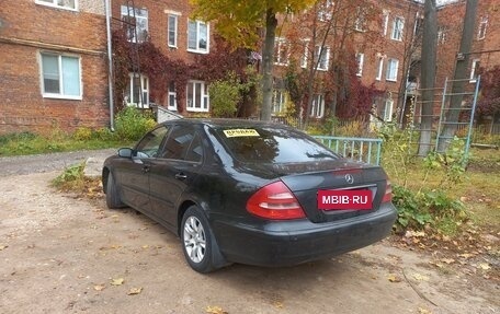 Mercedes-Benz E-Класс, 2004 год, 3 фотография