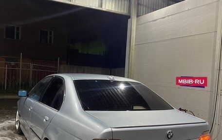 BMW 5 серия, 1998 год, 415 000 рублей, 2 фотография