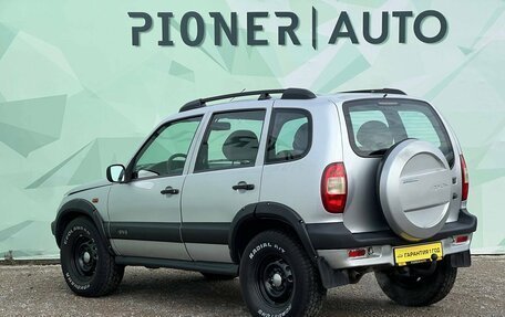Chevrolet Niva I рестайлинг, 2003 год, 345 000 рублей, 7 фотография