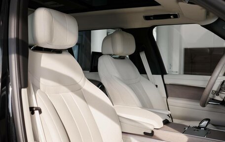 Land Rover Range Rover IV рестайлинг, 2025 год, 25 500 000 рублей, 8 фотография