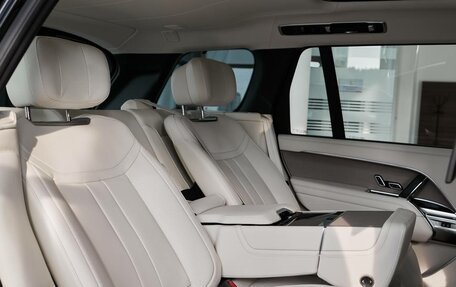 Land Rover Range Rover IV рестайлинг, 2025 год, 25 500 000 рублей, 15 фотография