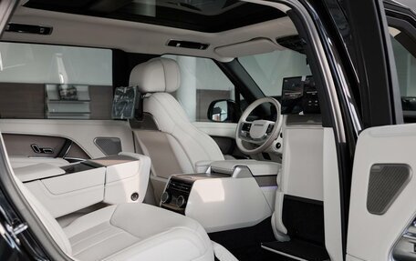 Land Rover Range Rover IV рестайлинг, 2025 год, 25 500 000 рублей, 13 фотография