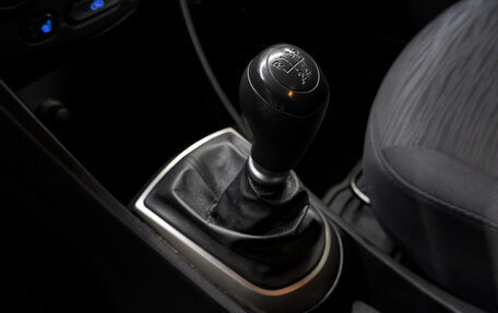 Hyundai Solaris II рестайлинг, 2015 год, 815 000 рублей, 11 фотография