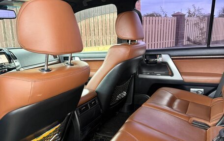 Toyota Land Cruiser 200, 2014 год, 4 200 000 рублей, 10 фотография