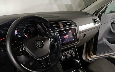 Volkswagen Tiguan II, 2020 год, 2 719 000 рублей, 9 фотография