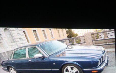 Jaguar XJ III (X350), 1998 год, 3 600 000 рублей, 6 фотография