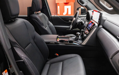 Lexus LX, 2024 год, 21 990 000 рублей, 9 фотография