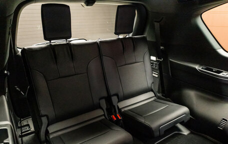 Lexus LX, 2024 год, 21 990 000 рублей, 11 фотография