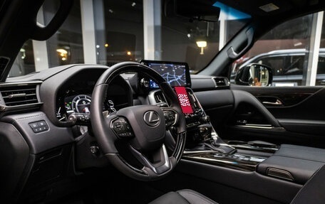 Lexus LX, 2024 год, 21 990 000 рублей, 12 фотография