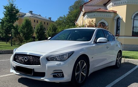 Infiniti Q50 I рестайлинг, 2014 год, 1 850 000 рублей, 3 фотография
