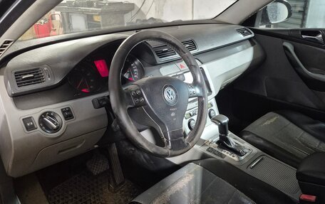 Volkswagen Passat B6, 2005 год, 499 999 рублей, 7 фотография
