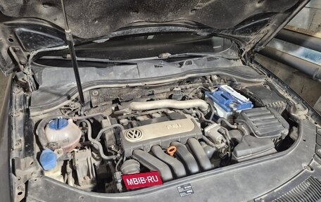 Volkswagen Passat B6, 2005 год, 499 999 рублей, 5 фотография
