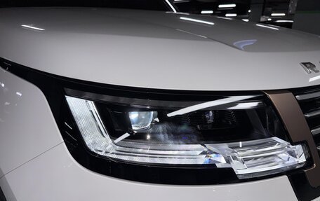 Land Rover Range Rover IV рестайлинг, 2023 год, 23 500 000 рублей, 4 фотография