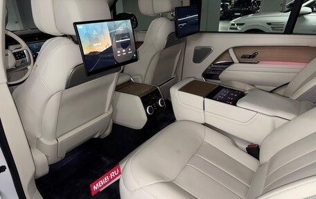 Land Rover Range Rover IV рестайлинг, 2023 год, 23 500 000 рублей, 10 фотография