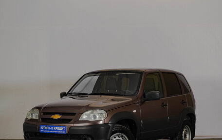 Chevrolet Niva I рестайлинг, 2019 год, 699 000 рублей, 3 фотография